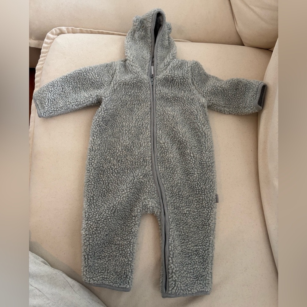 Baby GAP Soft Gray Sherpa Kids Footie